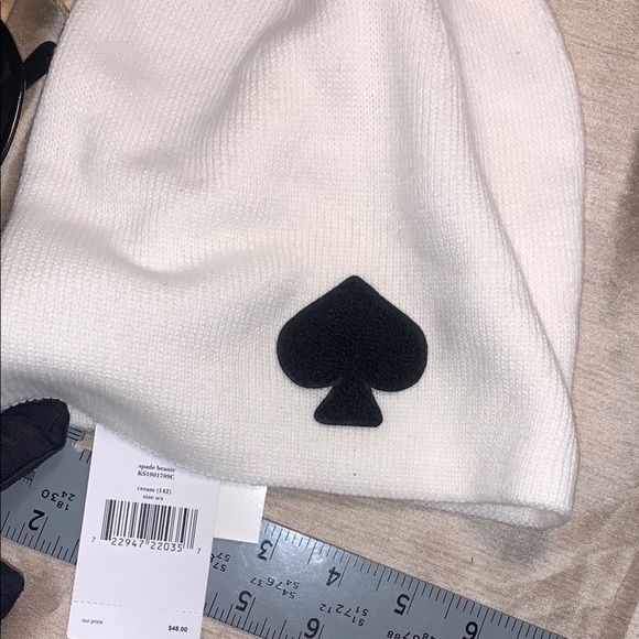 Kate Spade White and Black Kids Beanie and Gloves Set - Picture 8 of 16